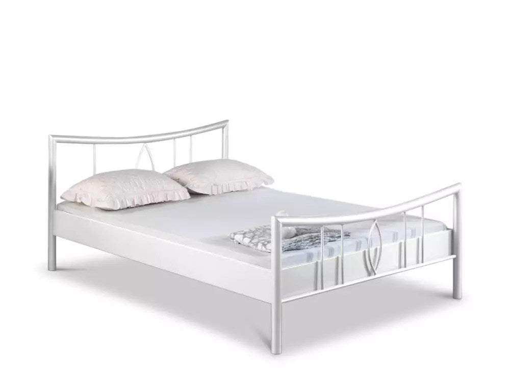 MetallbettenLuisa_2weiss.jpg